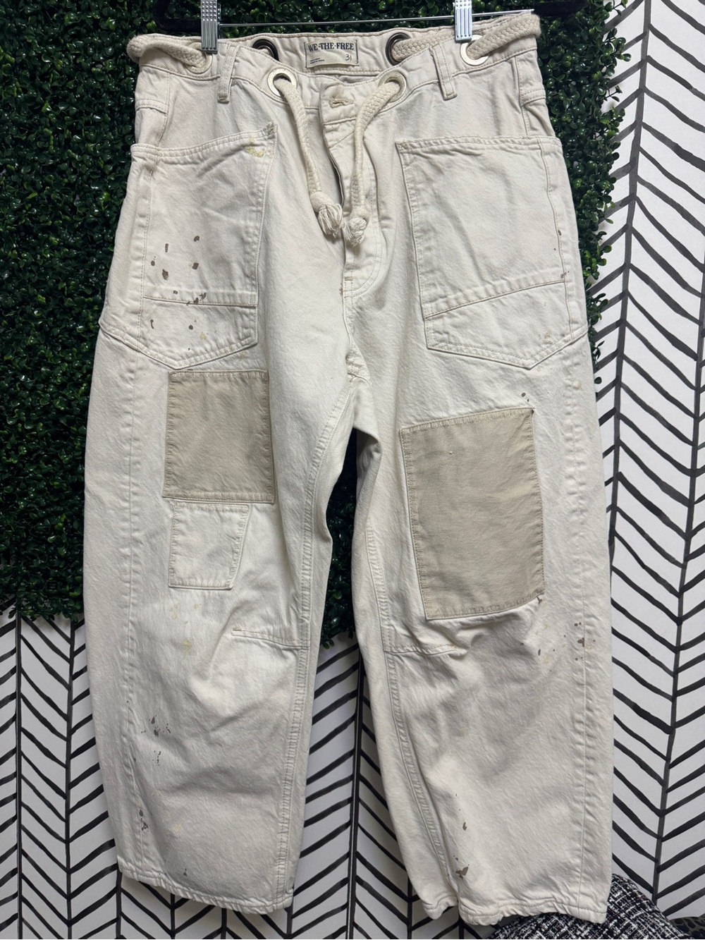 Freepeople Cream Workwear Painter barrel jeans with Patch and paint Details